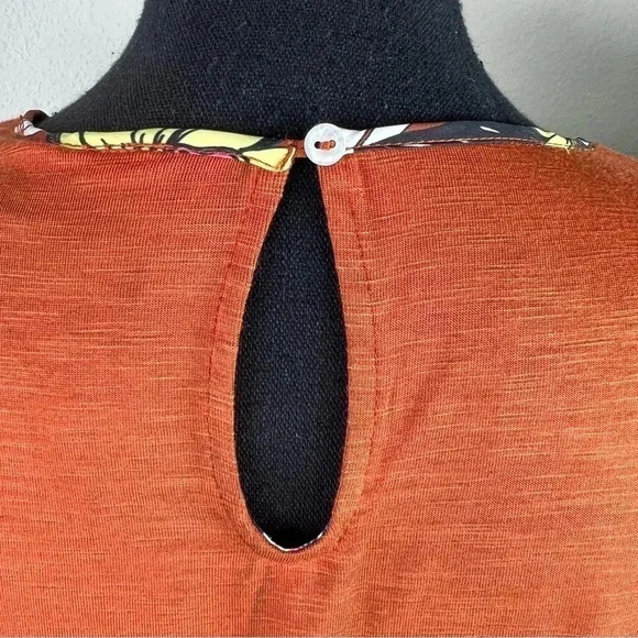 Anthropologie DOLAN Women’s Left Coast Pleated Short Sleeve Floral Blouse Medium - Picture 4 of 16